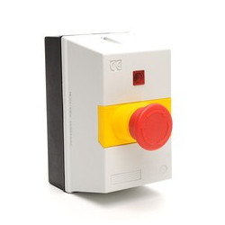MKS1-KE ⟡ Корпус автомата защиты c аварийной кнопкой «Грибок» Ø 40мм